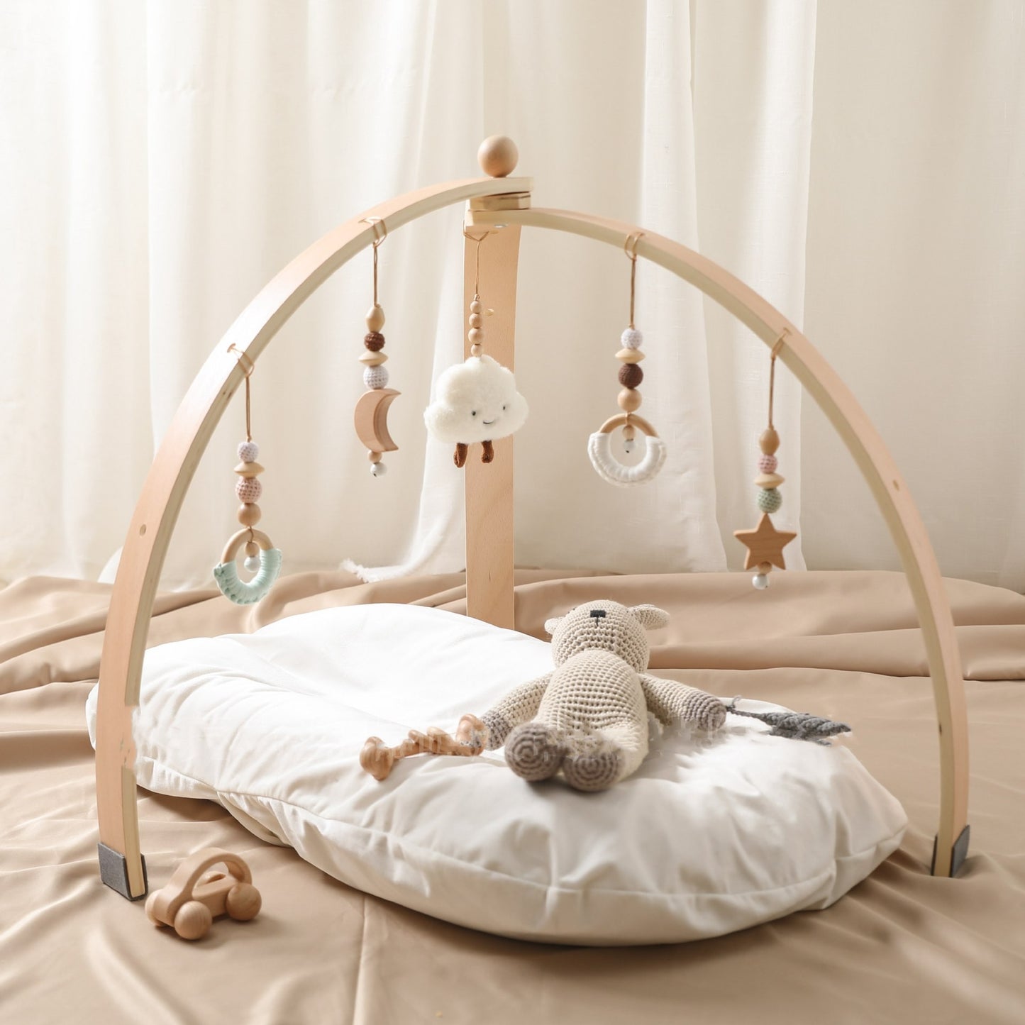Montessori baby gym